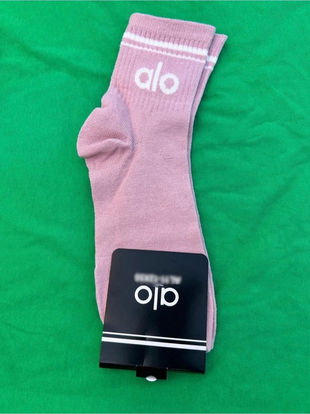 ALO Yoga Women's Crew Socks in Dusty Rose with White Logo